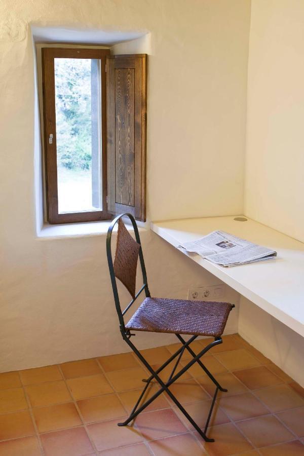 B&B La Rectoria De Sant Miquel De Pineda Sant Feliu De Pallerols Luaran gambar