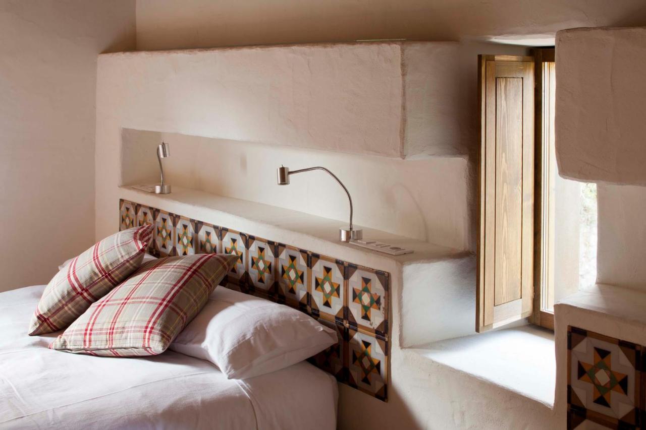 B&B La Rectoria De Sant Miquel De Pineda Sant Feliu De Pallerols Luaran gambar